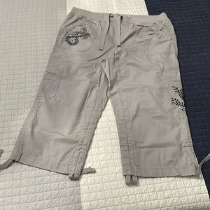 SUKO cargo brand size 10 womens gray capris